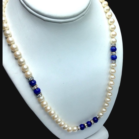 🌺Vintage Pearl & Lapis Necklace - Picture 4 of 15
